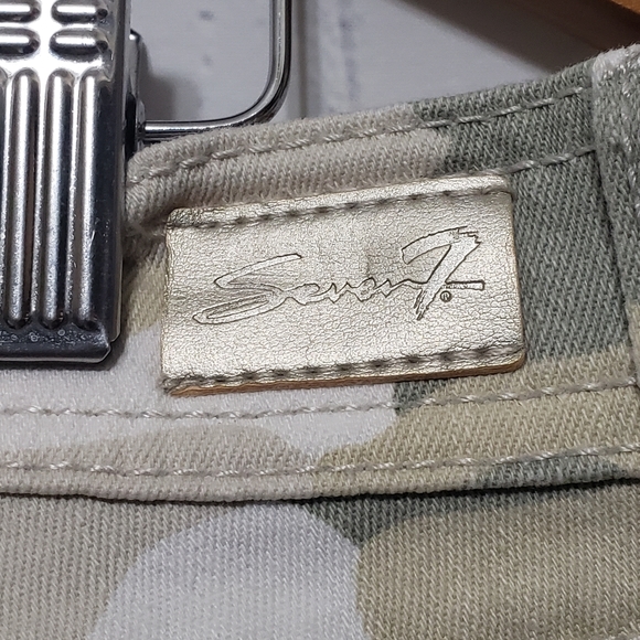 Seven7 Sz10 Skinny Easy Fit Camo Cuffed Jean - Picture 5 of 16